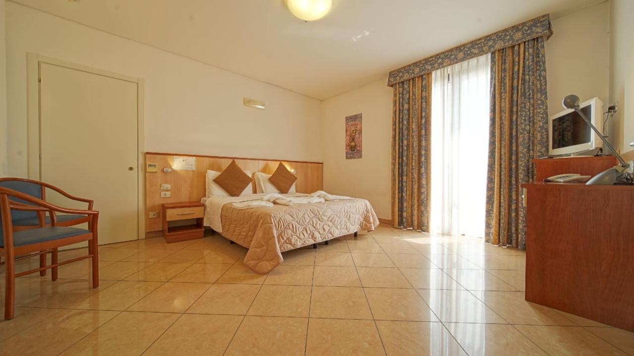 Hotel Nuovo Sole Hns Bovolone Rom bilde